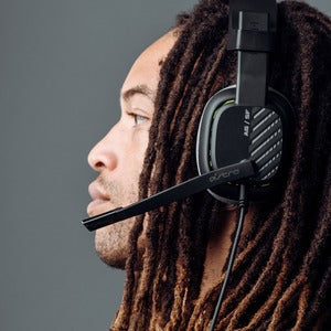 Astro gaming Logitech Astro A10 Headset - Stereo - Mini-phone (3.5mm) - Wired - 32 Ohm - 20 Hz - 20 kHz - Over-the-ear - Binaural - Ear-cup - Uni-directional Microphone - Black