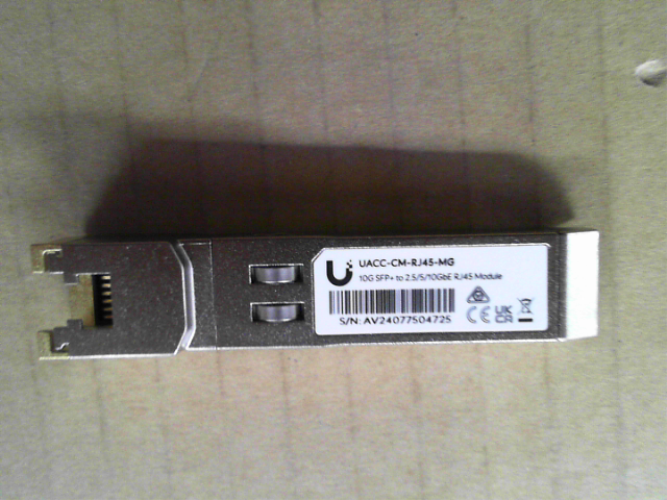 OPEN BOX - MODULO SFP+ UBIQUITI UACC-CM-RJ45-MG UFIBER TRANSCEIVER