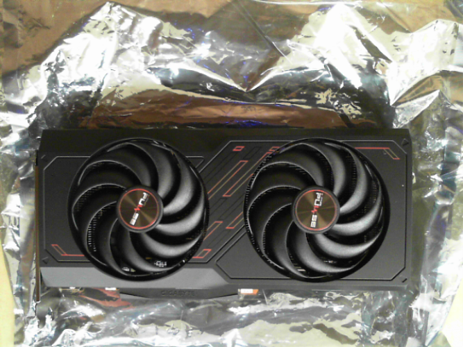 OPEN BOX - SAPPHIRE PULSE Radeon RX 7600 Video Card 11324-01-20G