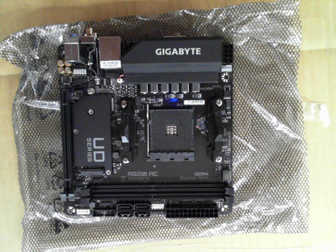 OPEN BOX - Gigabyte A520I AC Motherboard AMD A520 Socket AM4 Mini ITX
