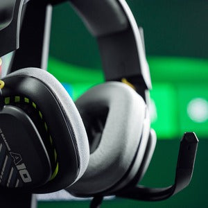 Astro gaming Logitech Astro A10 Headset - Stereo - Mini-phone (3.5mm) - Wired - 32 Ohm - 20 Hz - 20 kHz - Over-the-ear - Binaural - Ear-cup - Uni-directional Microphone - Black