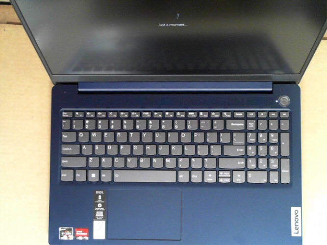 OPEN BOX - Lenovo IdeaPad Slim 3, 15.6" FHD, AMD Ryzen 7 7730U, AMD Radeon Graphics, 8GB DDR4, 512GB SSD, Windows 11 Home (82XM007NCC)