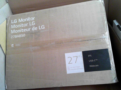 OPEN BOX - 27'' IPS FHD Monitor with Webcam/Mic, & UBC Type-C™