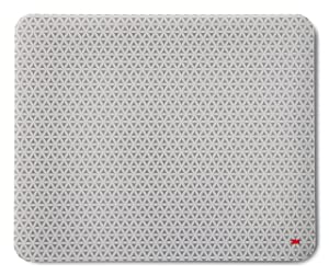 3M Precise Mouse Pad With Repositionable Adhesive Back, Enhances The Precision Of Optical Mice At Fast Speeds, 8.5" X 7", Bitmap (MP200PS) - Dealtargets.ca