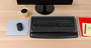 3M Wr420le Gel Wrist Rest Keyboard Platform, 19.5 X 10.5 Inch, Black Leatherette - Dealtargets.ca