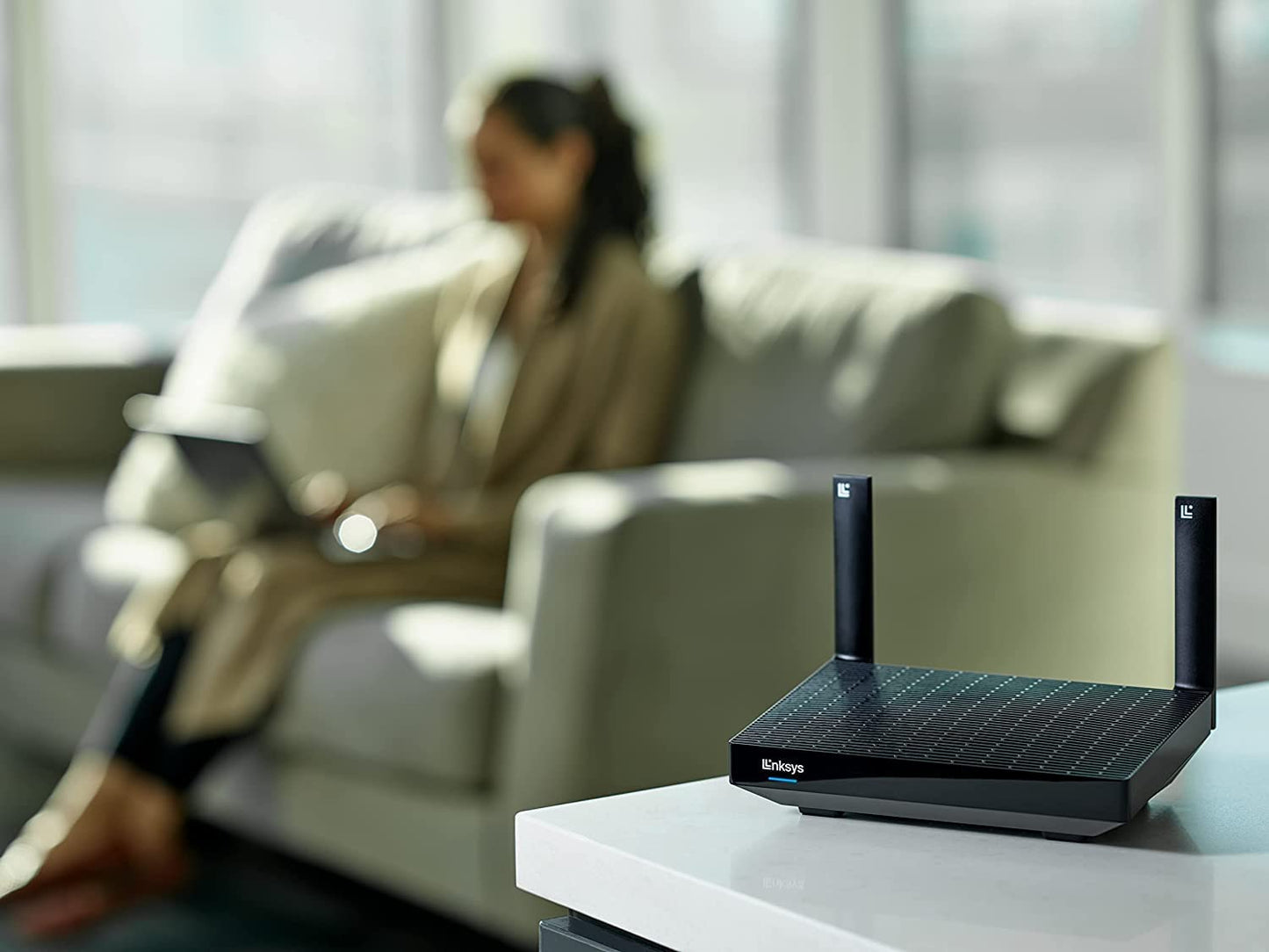 Linksys Mesh WiFi 6 Router, (Hydra Pro 6, 2700 ft, 30+ Devices, 5.4 Gbps) - WiFi Router &amp; Extender Replacement - MR5500-CA
