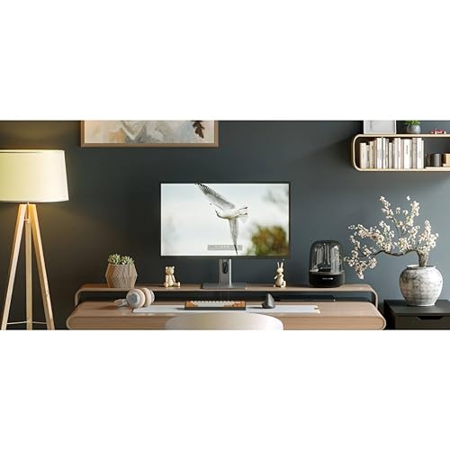 ALOGIC Clarity Max Pro 32" UHD 4K Monitor with USB-C Power Delivery and Webcam