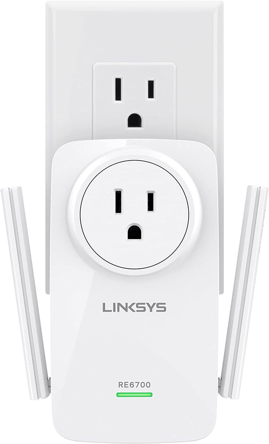 Linksys AC1200 Dual Band Range Extender Plug In with AC Pass Thru (RE6700-CA)