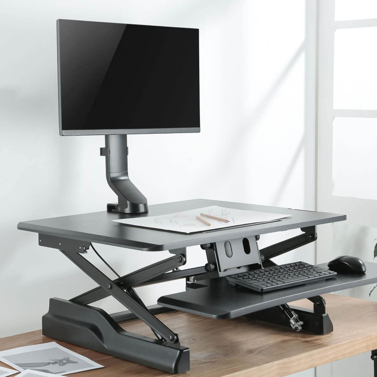 Tripp Lite Single-Display Monitor Arm Desk Clamp Height Adjustable 17-32in (DDR1732SC)