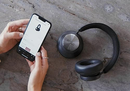 Cisco | Bang & Olufsen Cisco 980, Wireless Dual Over-Ear Bluetooth Headset with Case, USB-A HD Adapter, Active Noise Cancellation, Black Anthracite, 1-Year Limited Liability Warranty, HS-WL-980-BUNA-C