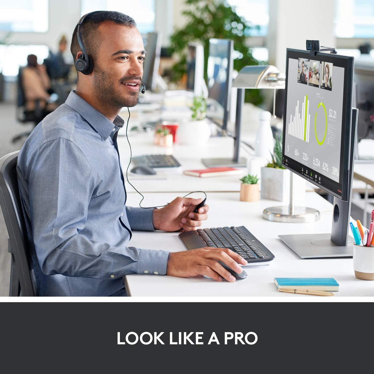 Logitech C920S HD Pro Webcam, Full HD 1080p/30fps Video Calling, Clear Stereo Audio, HD Light Correction, Privacy Shutter, Works with Skype, Zoom, FaceTime, Hangouts, PC/Mac/Laptop/Tablet/XBox - Black