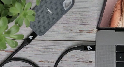 IOGEAR USB4 C to C Cable (40Gbps) [USB-IF] -G2LU4CCM01 30 Inch 40Gbps