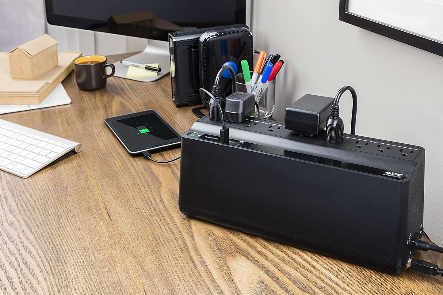 APC UPS Battery Backup and Surge Protector, 850VA Backup Battery Power Supply, BE850G2 Back-UPS with (2) USB Charger Ports 850VA Battery Backup w/USB