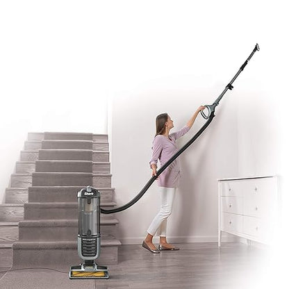 Shark Navigator Self-Cleaning Brushroll Pet Upright Vacuum (ZU62C) - Canadian Version, 35 x 30.3 x 77 cm