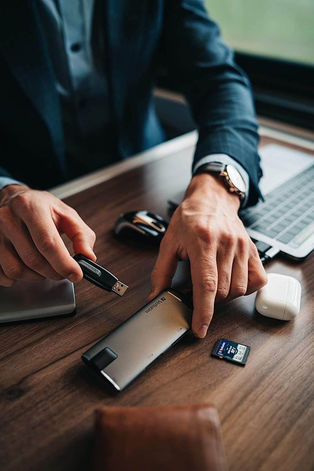 Verbatim 256GB Store 'n' Go V3 USB 3.0 Flash Drive - Gray