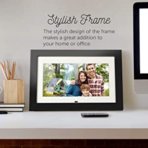 Aluratek 10" Digital Photo Frame with Matte and 4GB Built-in Memory, USB/SD/SDHC Supported, Built-in Clock &amp; Calendar, Easy Setup 10" Black + White Matting - Dealtargets.com